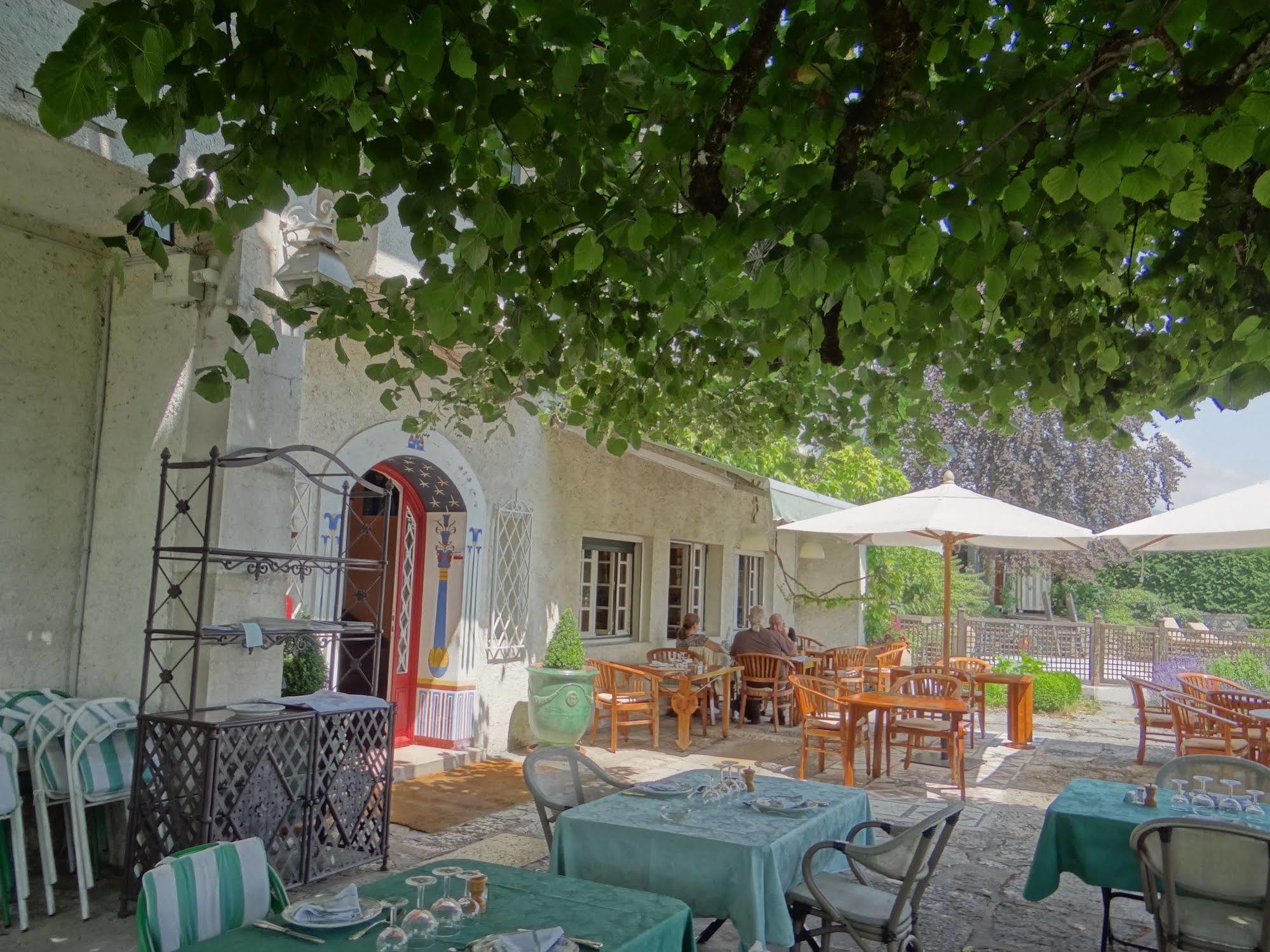 Auberge Des Chasseurs اُشينوفيكْسْ المظهر الخارجي الصورة