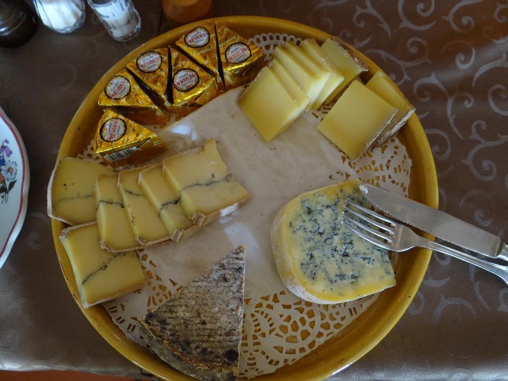 Auberge Des Chasseurs اُشينوفيكْسْ المظهر الخارجي الصورة